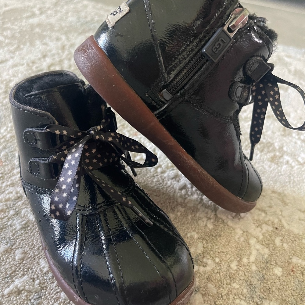 UGG Black Kids Boots with Starry Laces